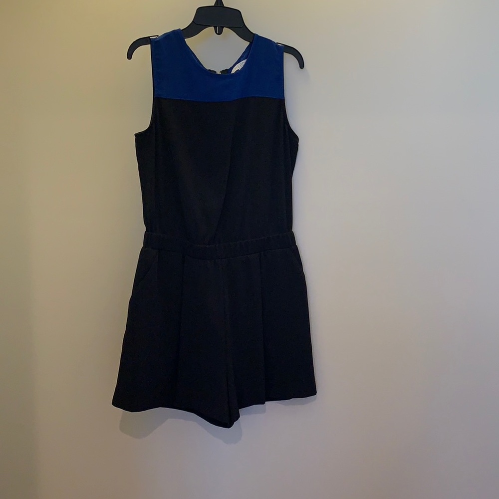 Reed Black & Blue Sleeveless Romper – Women’s Size 2